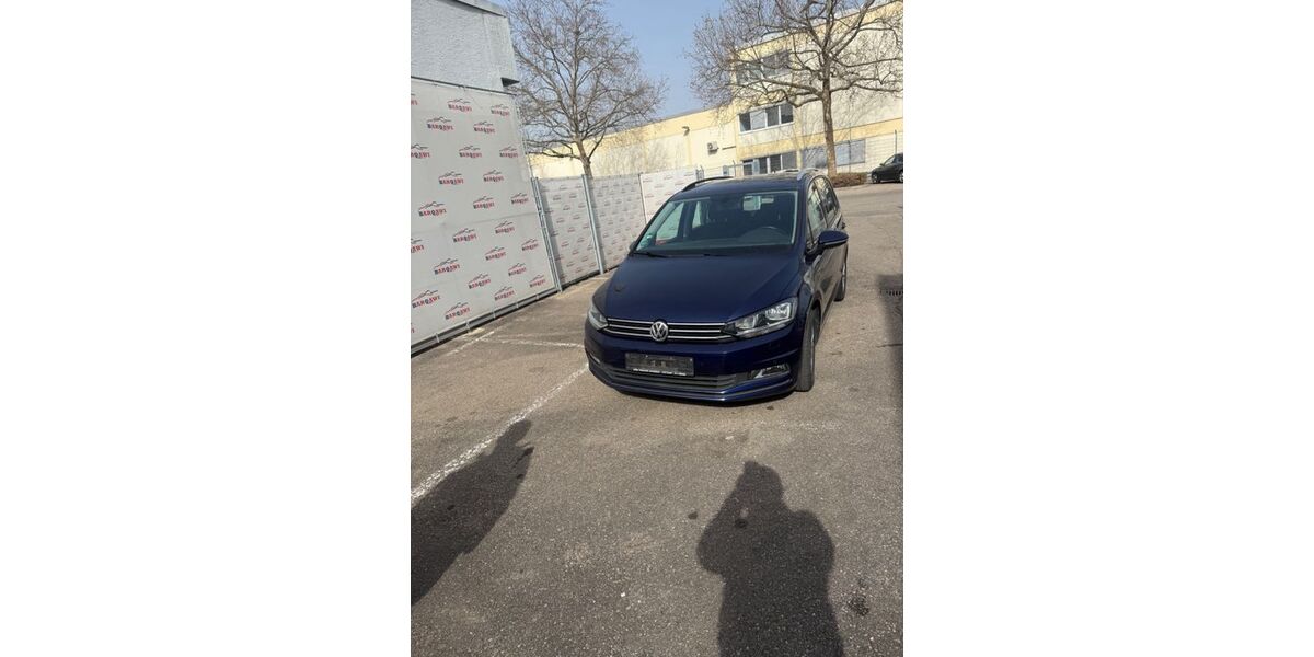 VW Touran 186.200 km 11.800 &euro; Stuttgart 70374