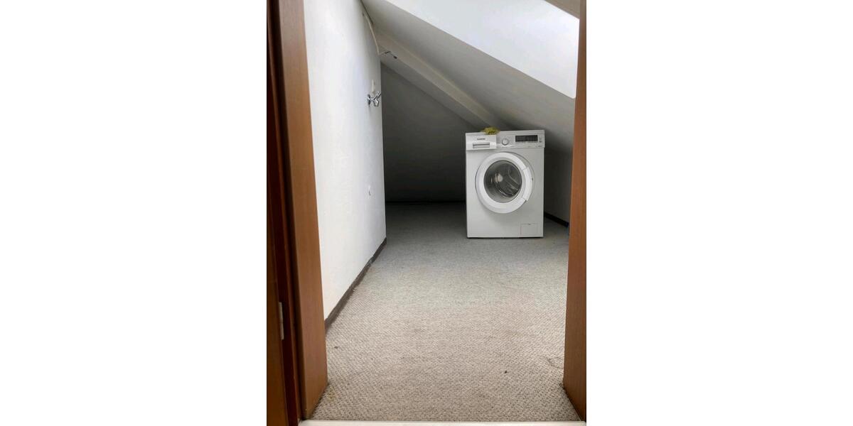 Dachgeschoßwohnung Stuttgart Birkach - 1 Zimmer, 45 m&sup2;, 790&euro; | Angebot:27575938