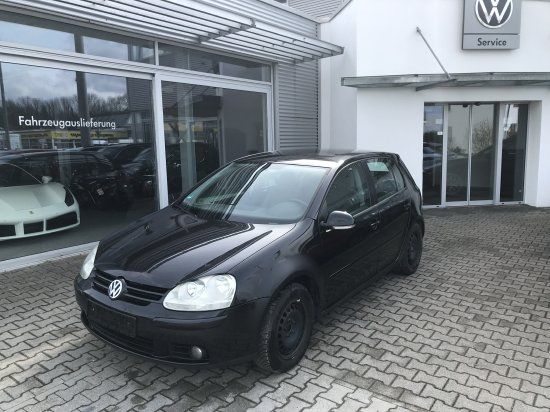VW Golf 210.000 km 1.480 &euro; Wendlingen am Neckar 73240