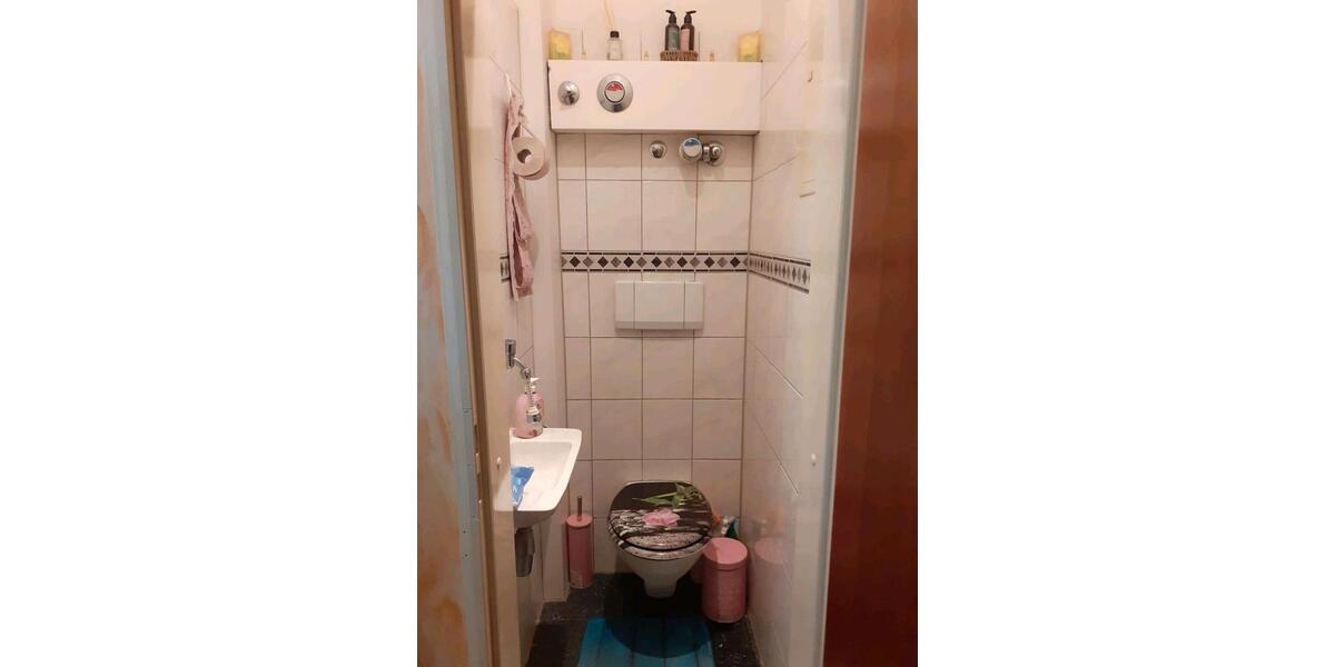 Erdgeschoßwohnung Stuttgart Bad Cannstatt - 2.5 Zimmer, 55 m&sup2;, 200.000&euro; | Angebot:26039817