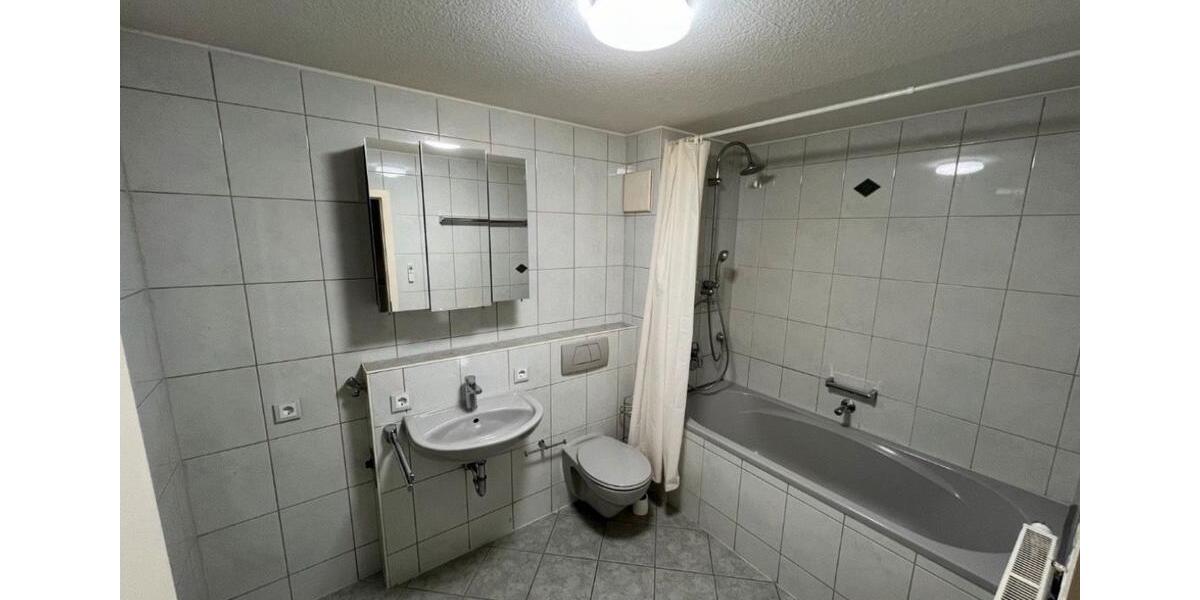 Erdgeschoßwohnung Stuttgart Feuerbach - 2 Zimmer, 49 m&sup2;, 255.000&euro; | Angebot:26987298