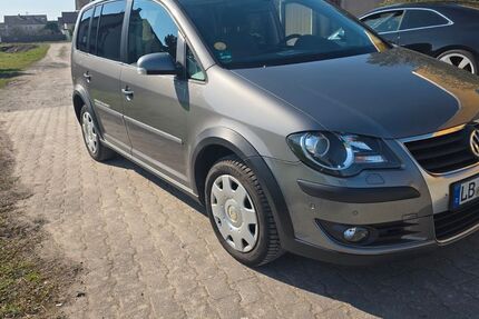VW Touran 246.000 km 5.750 &euro; Güglingen 74363