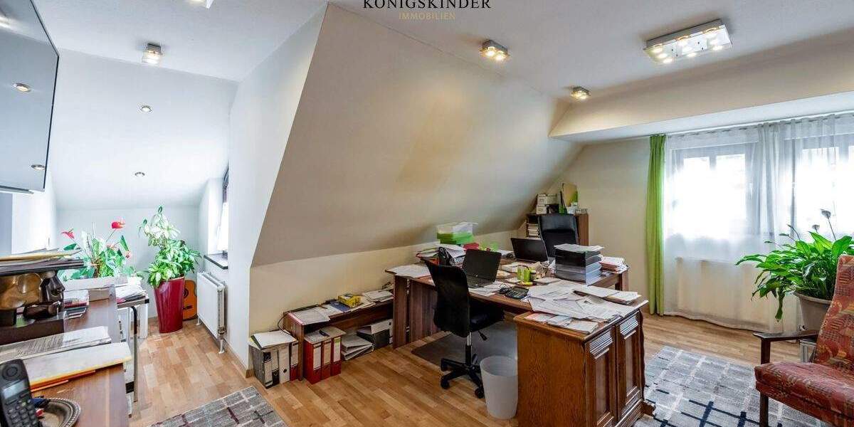 Mehrfamilienhaus, Wohnhaus Ostfildern Scharnhausen - 6 Zimmer, 125 m&sup2;, 449.000&euro; | Angebot:25676008