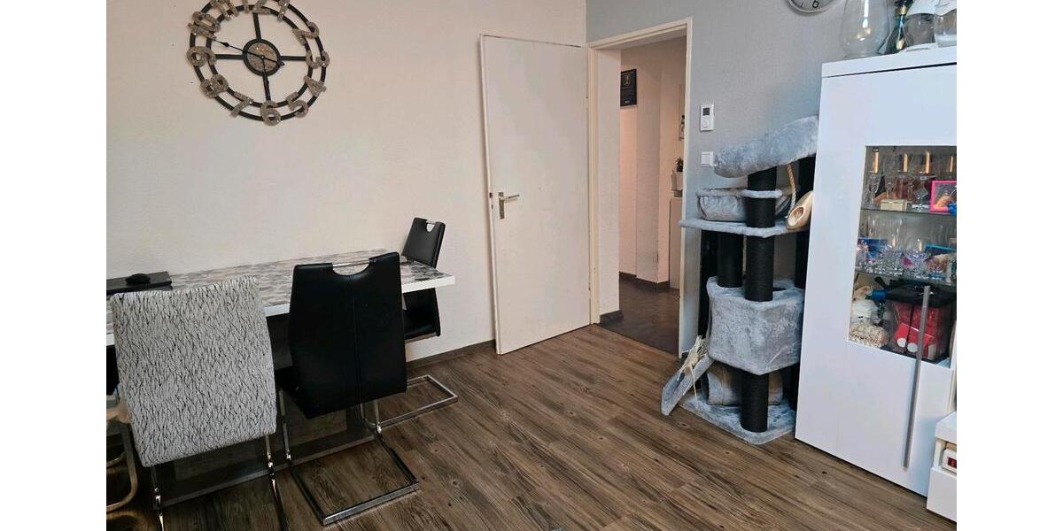 Erdgeschoßwohnung Böblingen Dagersheim - 4.5 Zimmer, 90 m&sup2;, 1.750&euro; | Angebot:25875430