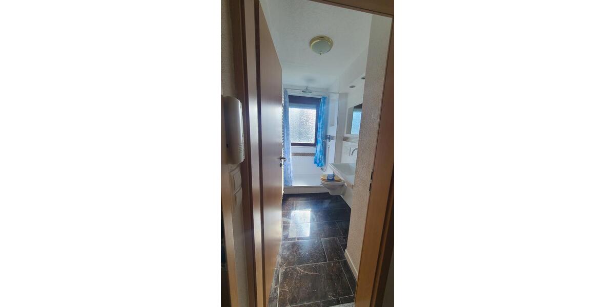 Etagenwohnung Stuttgart Feuerbach - 3 Zimmer, 65 m&sup2;, 1.200&euro; | Angebot:27595394