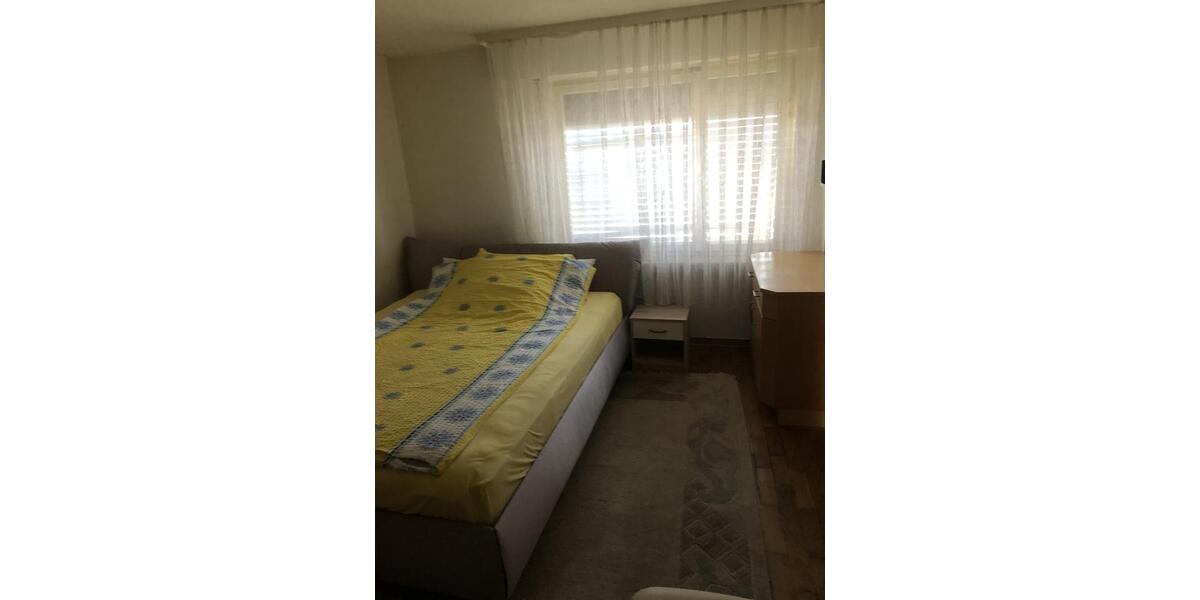 Erdgeschoßwohnung Weinstadt - 1 Zimmer, 18 m&sup2;, 480&euro; | Angebot:25236256