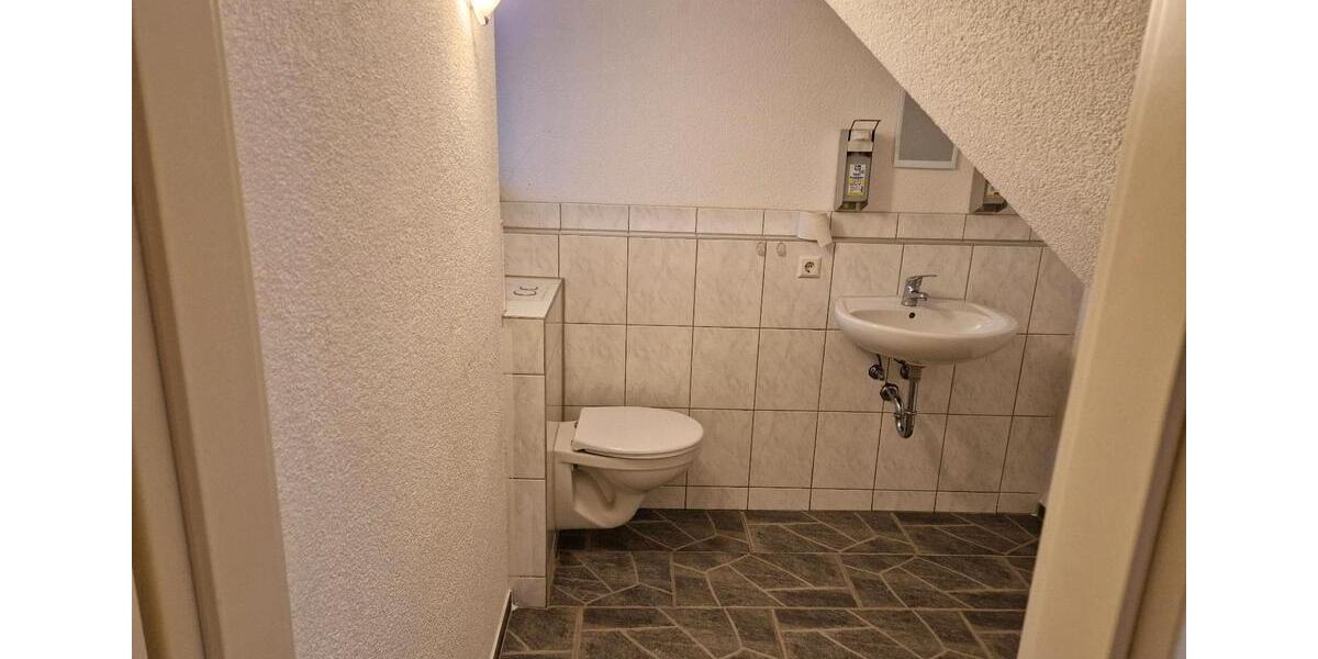 Gewerbeobjekt Leonberg - 1.700&euro; | Angebot:25723593