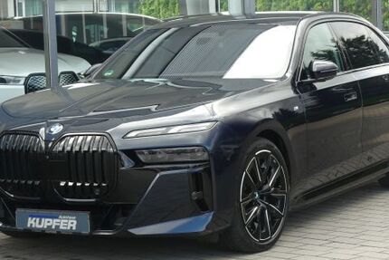 BMW i7 15.250 km 85.900 &euro; Vaihingen / Enz 71665