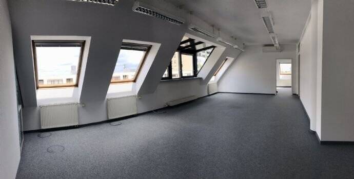 Gewerbeobjekt Ludwigsburg Mitte - 3 Zimmer, 125 m&sup2;, 1.350&euro; | Angebot:25671447