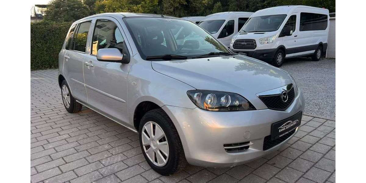 Mazda 2 78.000 km 2.750 &euro; Ludwigsburg 71642