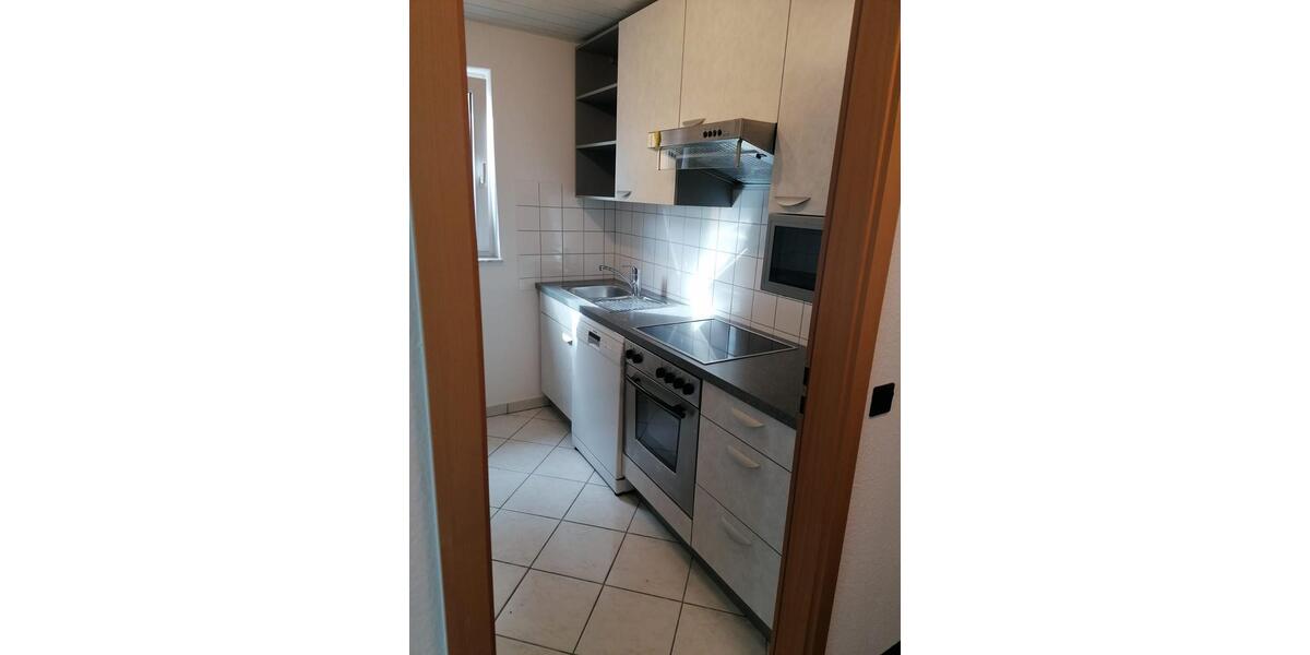 Etagenwohnung Remseck am Neckar - 2 Zimmer, 65 m&sup2;, 910&euro; | Angebot:27541943