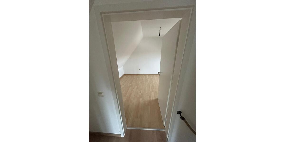 Maisonettenwohnung Wimsheim - 4 Zimmer, 95 m&sup2;, 750&euro; | Angebot:25173374