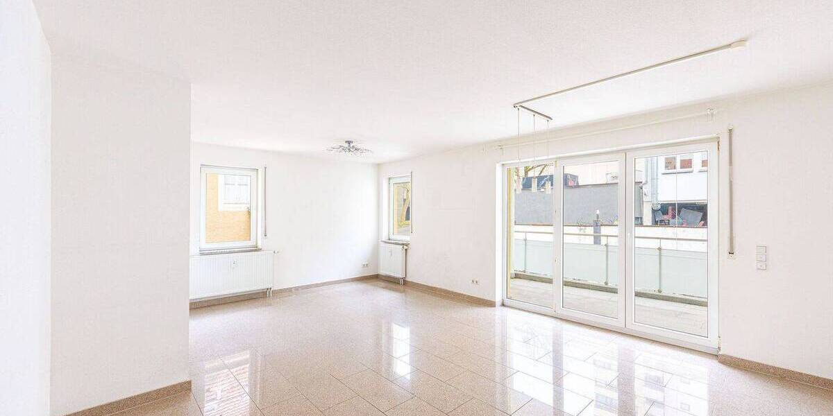 Etagenwohnung Ludwigsburg Mitte - 4 Zimmer, 99 m&sup2;, 389.000&euro; | Angebot:26029685