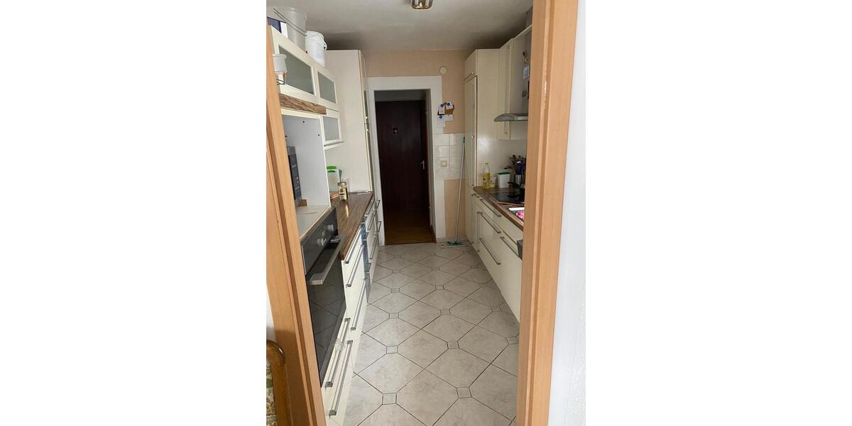 Etagenwohnung Backnang - 4.5 Zimmer, 106 m&sup2;, 350.000&euro; | Angebot:25632819