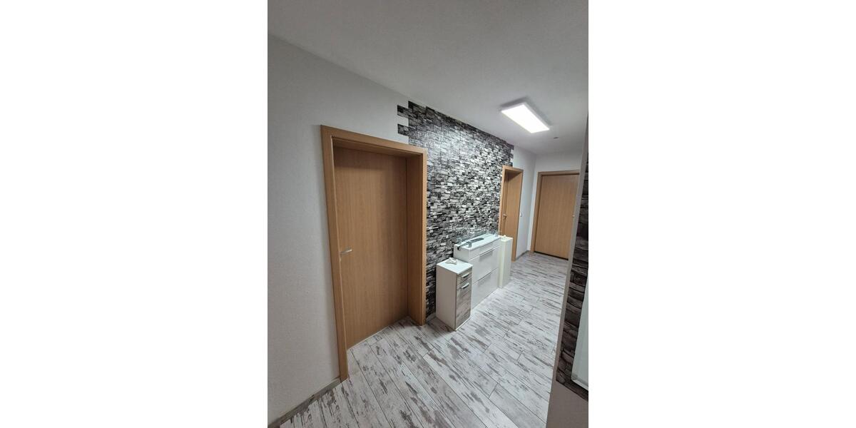 Etagenwohnung Vaihingen an der Enz - 3 Zimmer, 72 m&sup2;, 850&euro; | Angebot:23982917