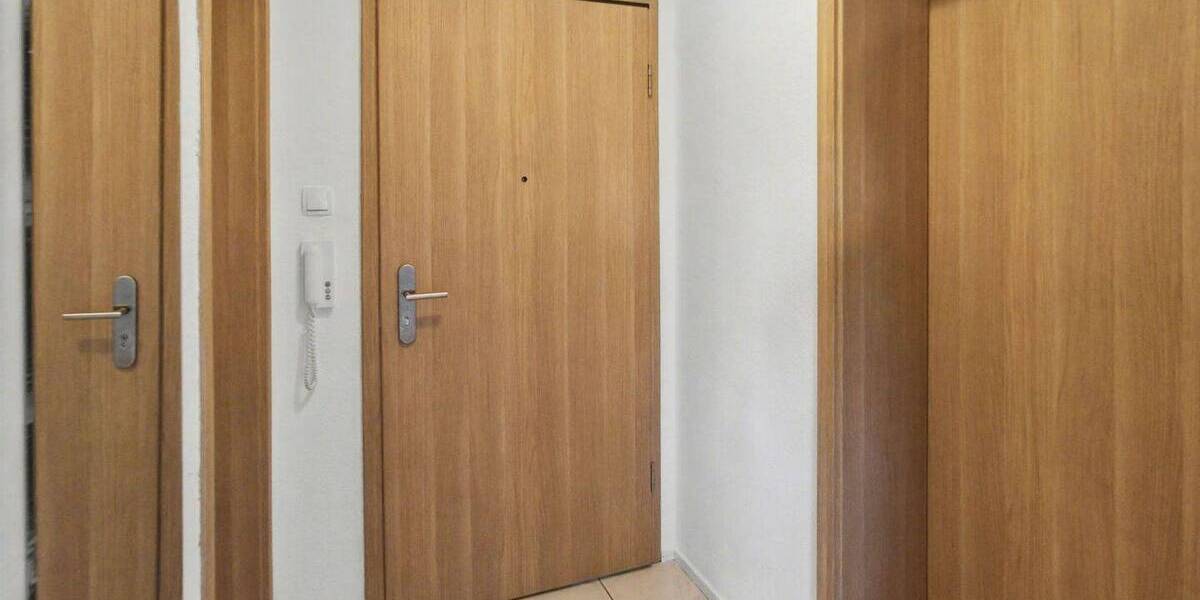 Etagenwohnung Stuttgart Rot - 2 Zimmer, 56 m&sup2;, 160.000&euro; | Angebot:26617419
