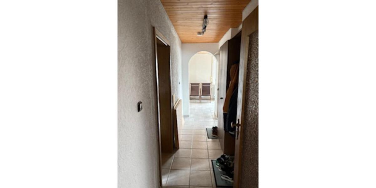 Erdgeschoßwohnung Backnang - 3 Zimmer, 76 m&sup2;, 1.300&euro; | Angebot:25840427