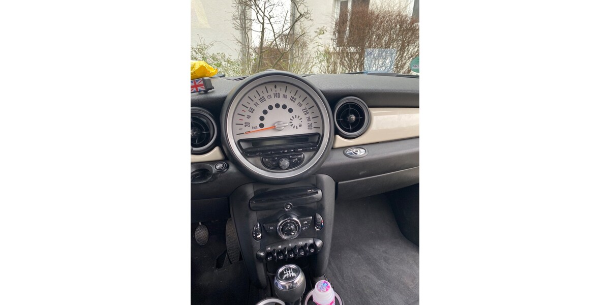 Mini one cabrio 135.000 km 11.000 &euro; Unterensingen 72669