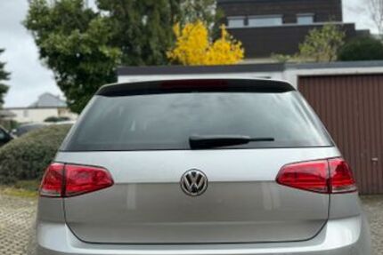 VW Golf 87.500 km 8.099 &euro; Remseck am Neckar 71686