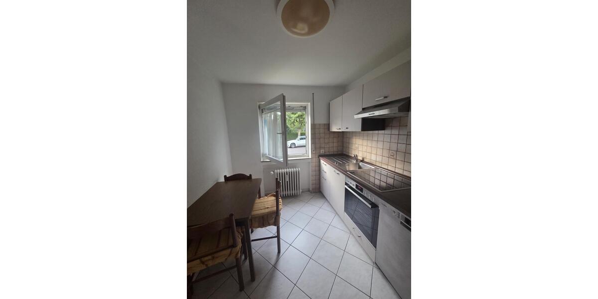 Hochparterre Ludwigsburg Pflugfelden - 3 Zimmer, 74 m&sup2;, 1.100&euro; | Angebot:27545301