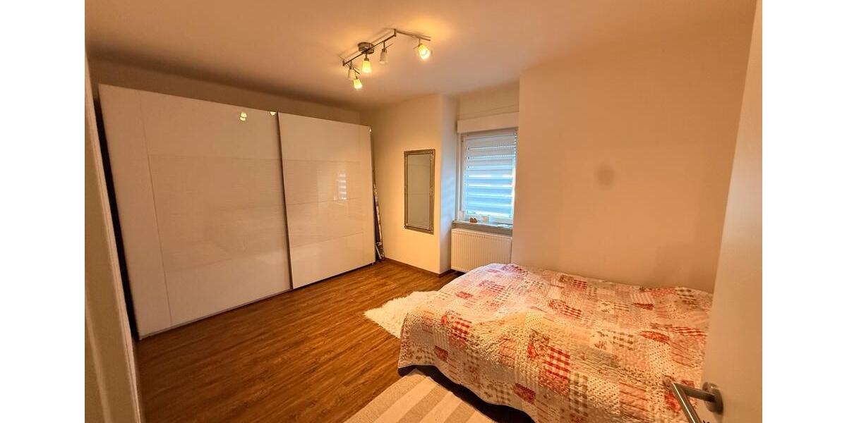 Etagenwohnung Weinsberg - 4 Zimmer, 80 m&sup2;, 235.000&euro; | Angebot:26000154