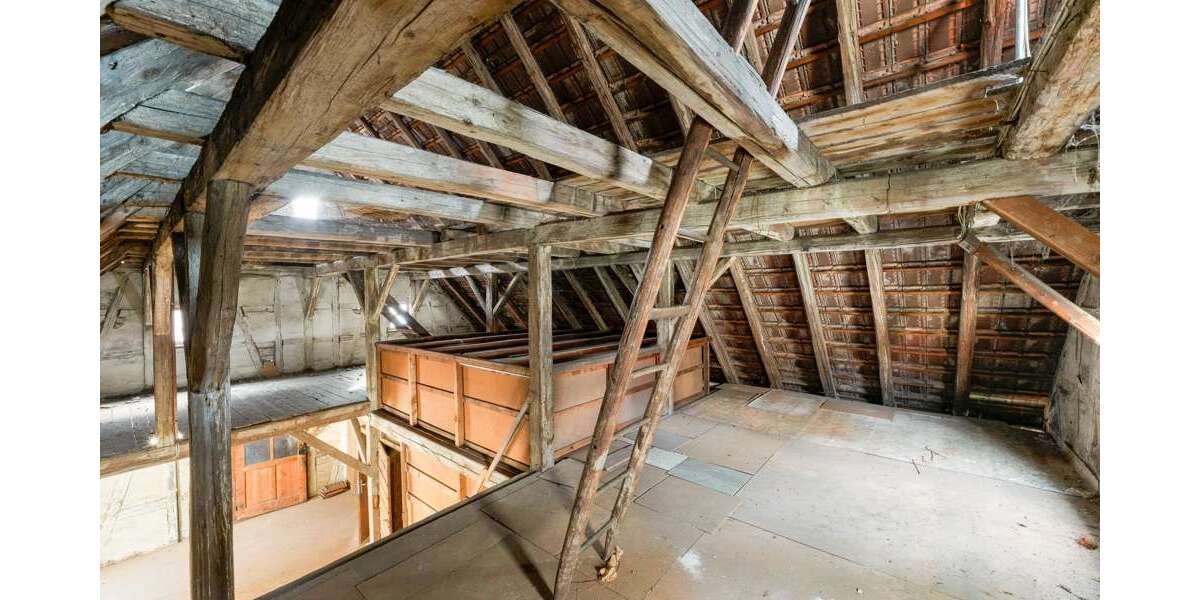 Einfamilienhaus Stuttgart / Feuerbach Feuerbach - 7 Zimmer, 198 m&sup2;, 479.000&euro; | Angebot:15483071