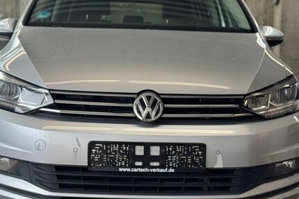 VW Touran 238.300 km 12.300 &euro; Fellbach bei Stuttgart 70736
