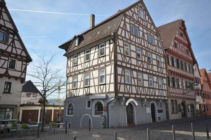 Wohnung Leonberg - 4.5 Zimmer, 110 m&sup2;, 1.100&euro; | Angebot:27045110