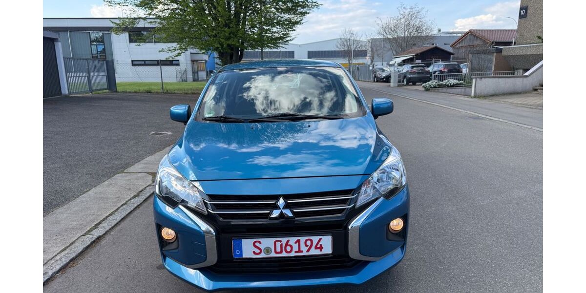 Mitsubishi Space Star 82.000 km 7.999 &euro; Fellbach 70736