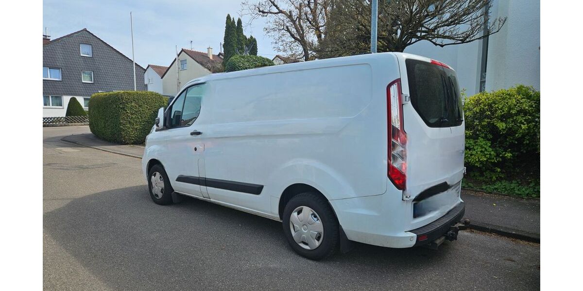 Ford Transit Custom 125.000 km 11.800 &euro; Esslingen 73734