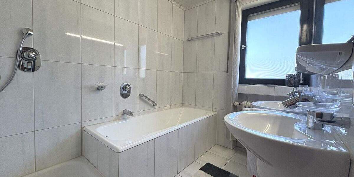 Einfamilienhaus Flein - 5 Zimmer, 150 m&sup2;, 749.000&euro; | Angebot:25662732