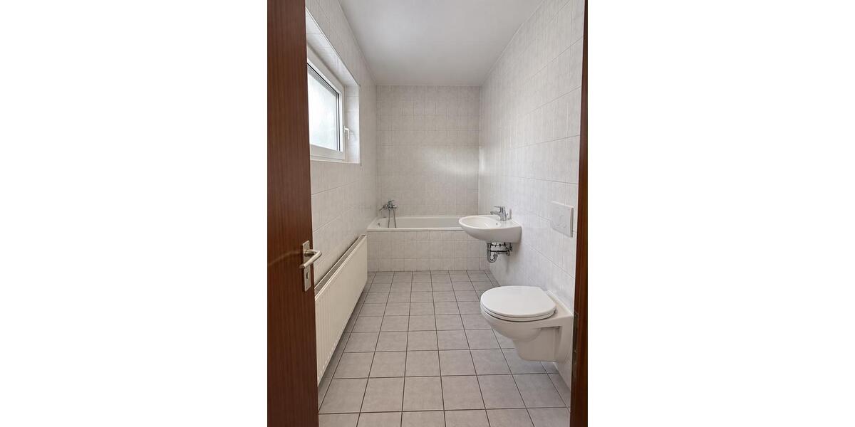Erdgeschoßwohnung Kernen im Remstal - 3 Zimmer, 65 m&sup2;, 360.000&euro; | Angebot:27548625