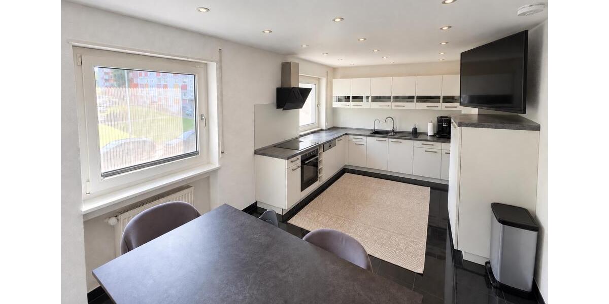 Etagenwohnung Esslingen am Neckar Brühl - 4 Zimmer, 101 m&sup2;, 1.650&euro; | Angebot:27550300