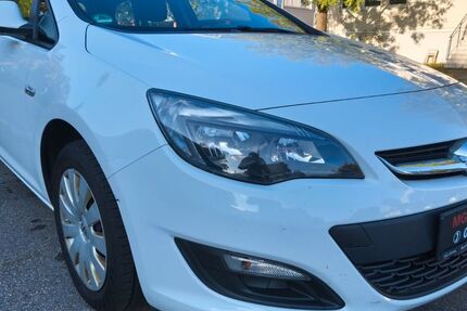 Opel Astra 161.846 km 2.999 &euro; Fellbach 70736