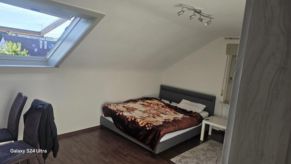 Dachgeschoßwohnung Steinheim an der Murr - 2 Zimmer, 50 m&sup2;, 780&euro; | Angebot:24825686
