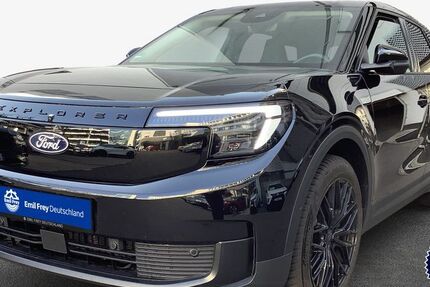 Ford Explorer 8.355 km 45.100 &euro; Stuttgart 70190