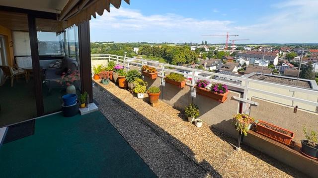 Etagenwohnung Köngen - 3.5 Zimmer, 111 m&sup2;, 1.250&euro; | Angebot:27574927