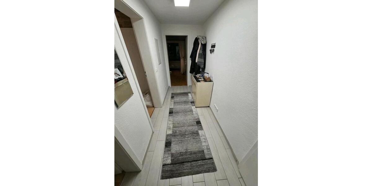 Dachgeschoßwohnung Esslingen am Neckar Pliensauvorstadt - 3 Zimmer, 57 m&sup2;, 1.070&euro; | Angebot:25844592
