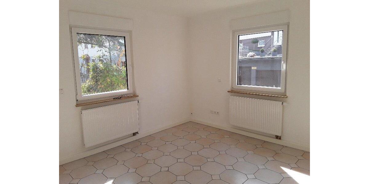 Erdgeschoßwohnung Filderstadt - 3 Zimmer, 60 m&sup2;, 750&euro; | Angebot:27589581