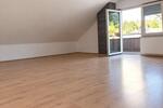 Dachgeschoßwohnung Vaihingen an der Enz - 3 Zimmer, 75 m&sup2;, 800&euro; | Angebot:27570598