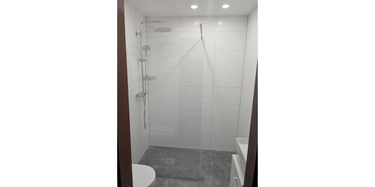 Etagenwohnung Freiberg am Neckar - 2.5 Zimmer, 48 m&sup2;, 650&euro; | Angebot:25168966
