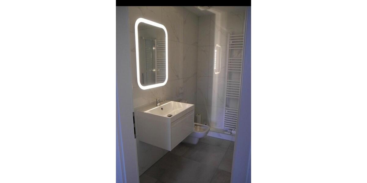 Etagenwohnung Heilbronn Böckingen - 1 Zimmer, 9 m&sup2;, 350&euro; | Angebot:25953900