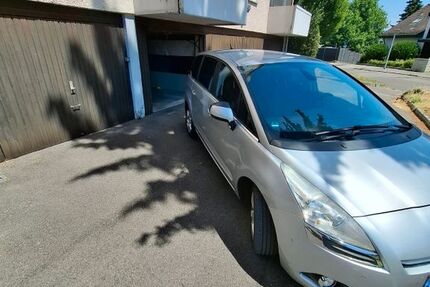 Peugeot 5008 174.000 km 3.900 &euro; Heilbronn 74078