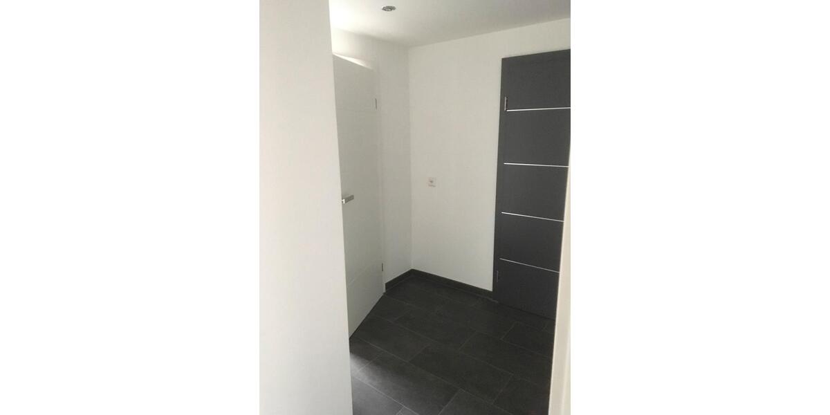 Etagenwohnung Rutesheim - 3.5 Zimmer, 96 m&sup2;, 1.300&euro; | Angebot:26611945