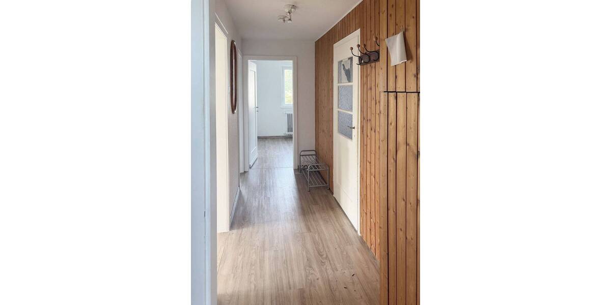 Einfamilienhaus Ludwigsburg Ost - 7 Zimmer, 144 m&sup2;, 890.000&euro; | Angebot:26616836