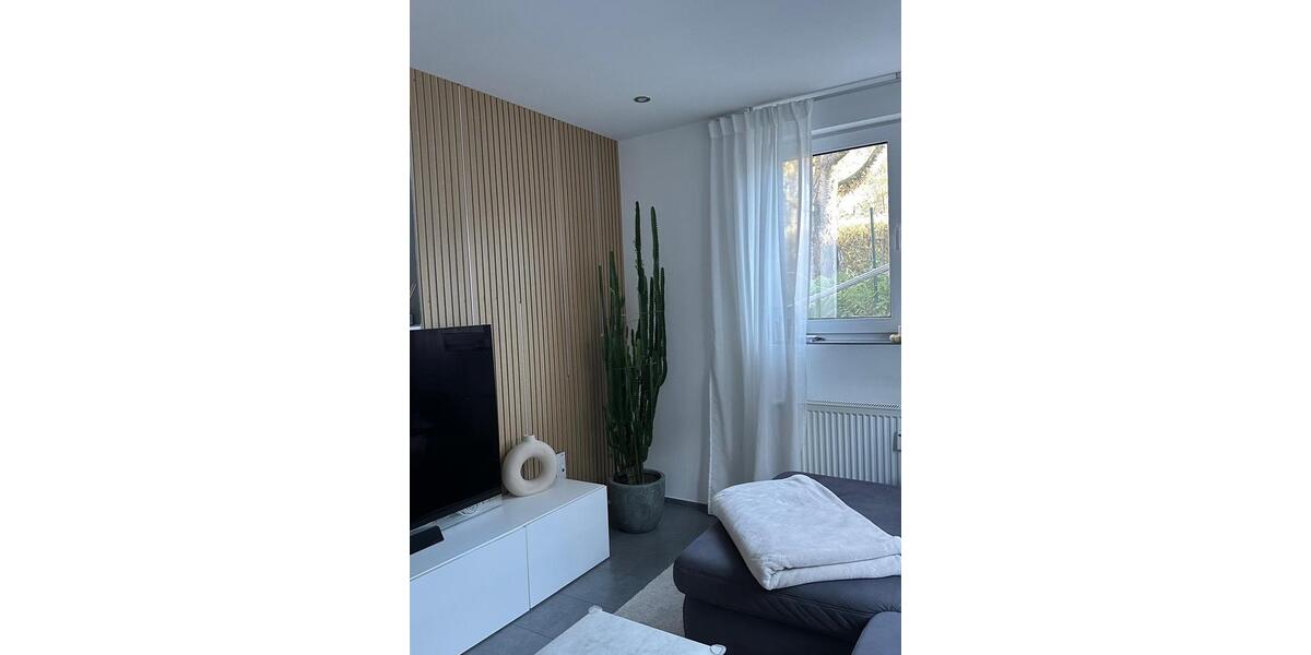 Etagenwohnung Mühlacker - 2.5 Zimmer, 100 m&sup2;, 1.150&euro; | Angebot:25872138