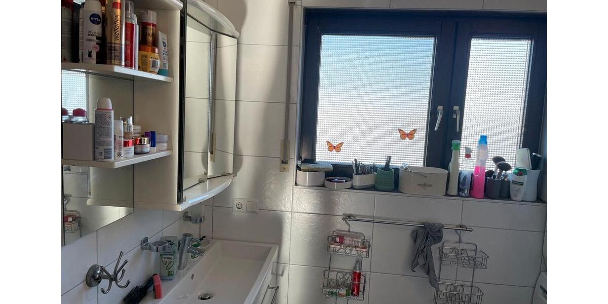 Etagenwohnung Weissach - 3.5 Zimmer, 83 m&sup2;, 299.000&euro; | Angebot:27158429