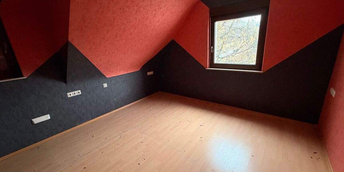 Einfamilienhaus Asperg - 6 Zimmer, 116 m&sup2;, 480.000&euro; | Angebot:25821570