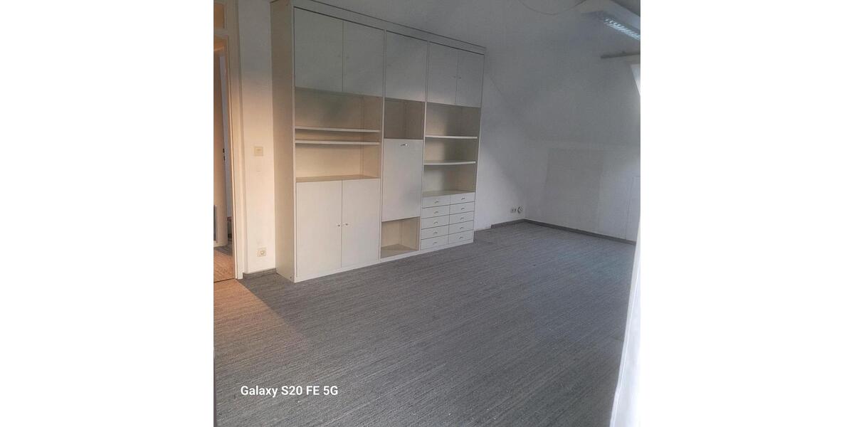 Doppelhaushälfte Ludwigsburg Pflugfelden - 8 Zimmer, 198 m&sup2;, 739.000&euro; | Angebot:26038781
