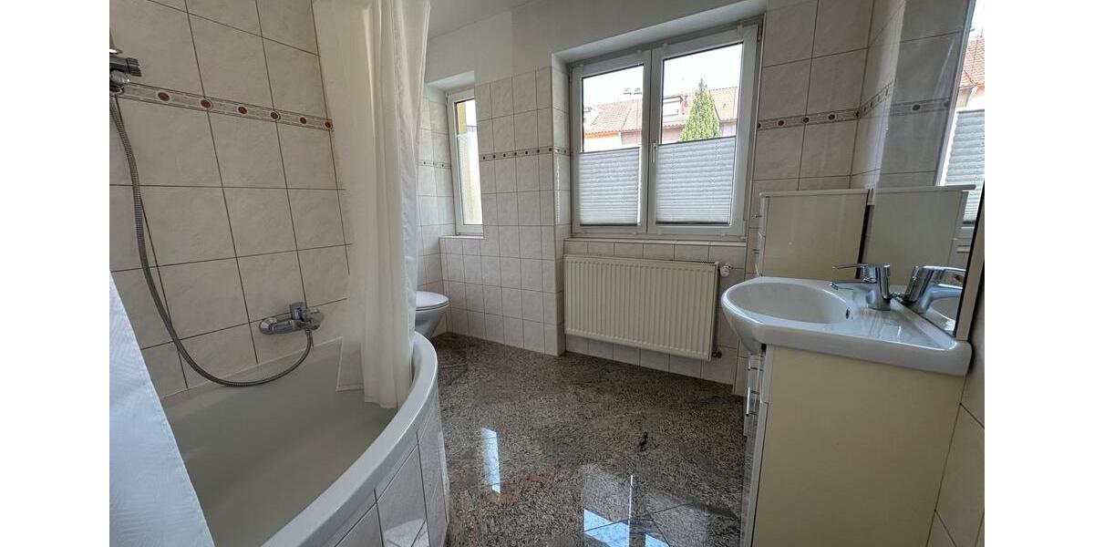 Erdgeschoßwohnung Ostfildern - 2 Zimmer, 48 m&sup2;, 1.100&euro; | Angebot:25716818